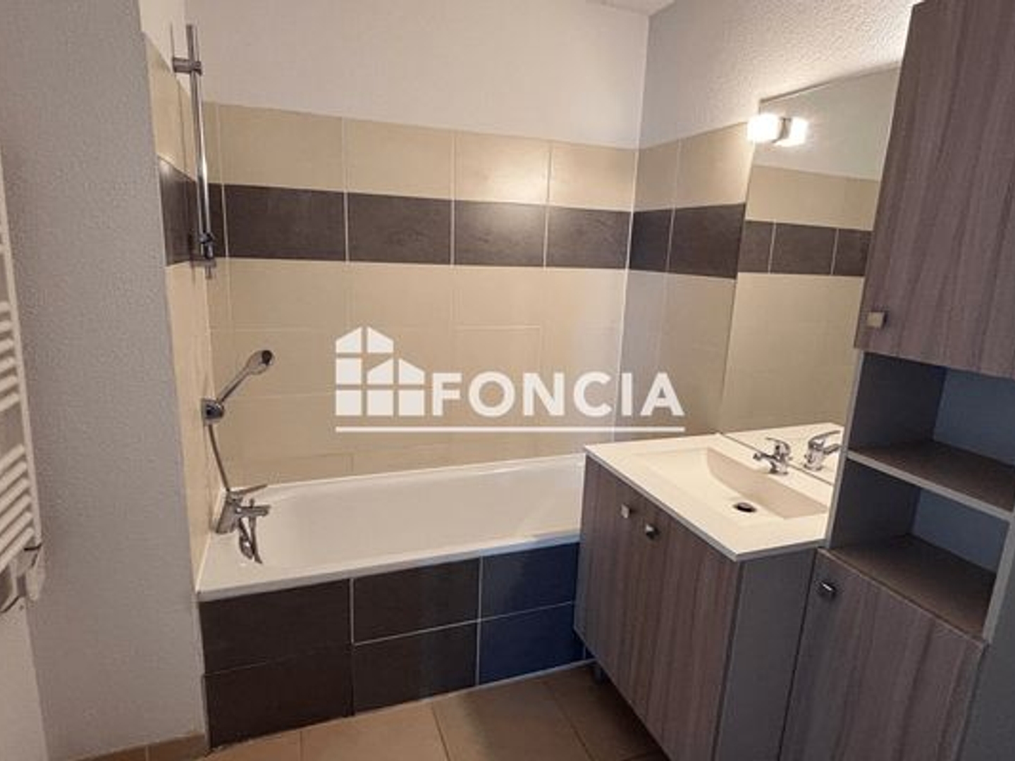 Appartement à vendre - 2 pièces - 42m2 - Cavaillon (84300)