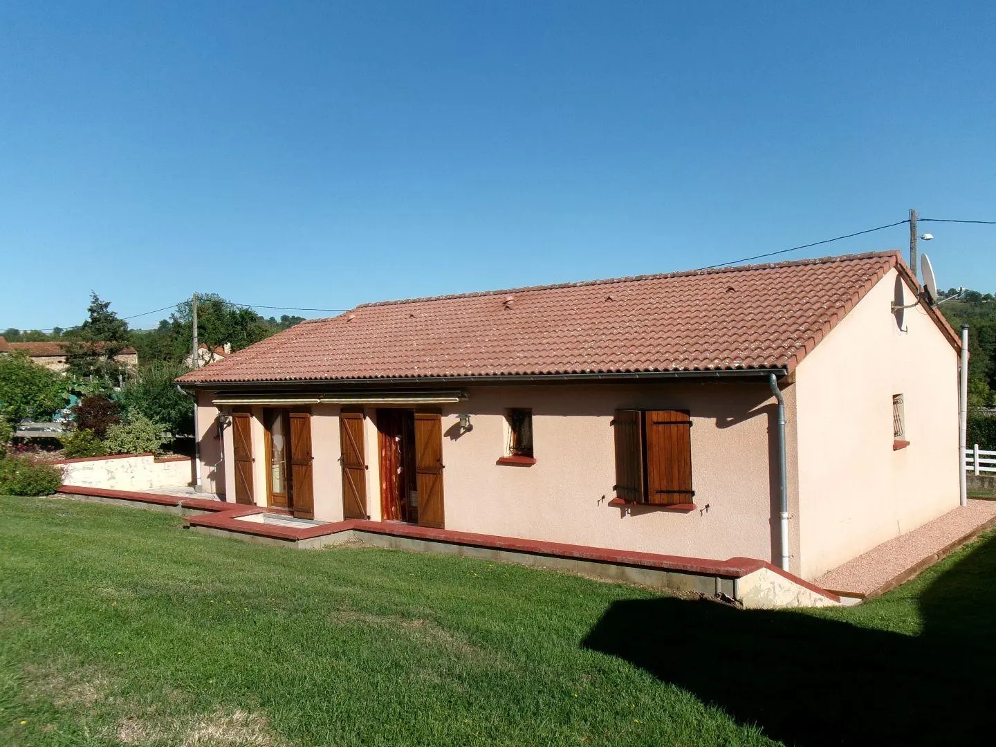 Maison à vendre - 5 pièces - 97m2 - Aulhat-Flat (63500)