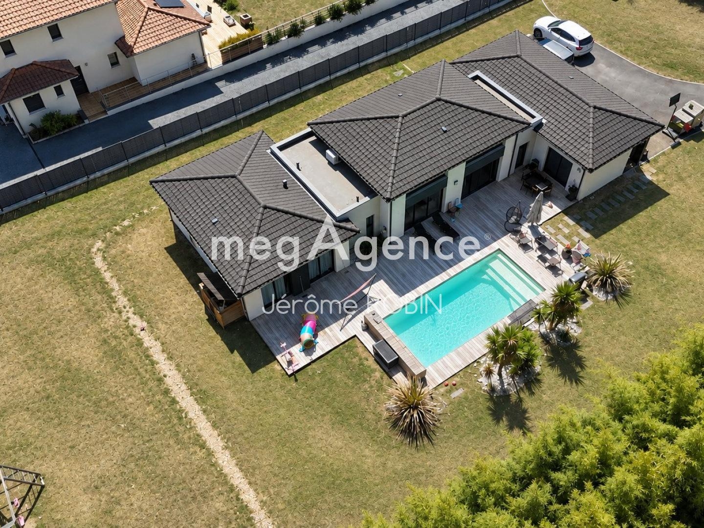 Villa d'exception de 150 m² avec piscine sur 2 496 m² - Sainte-Eulalie