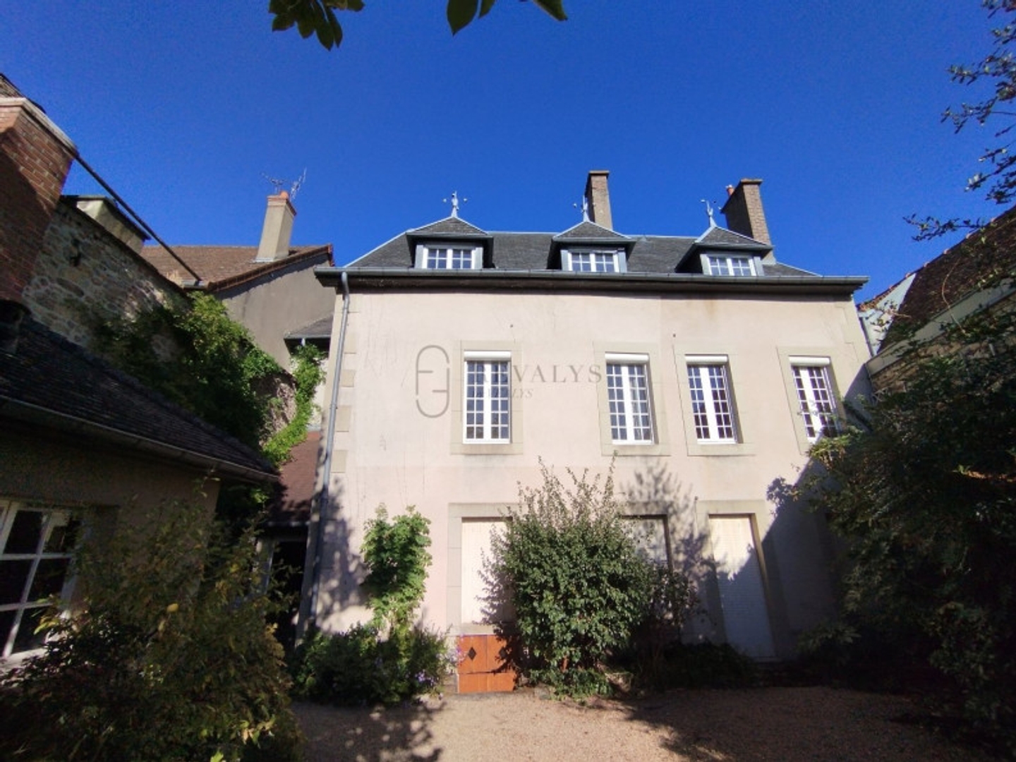 Immeuble 341 m²