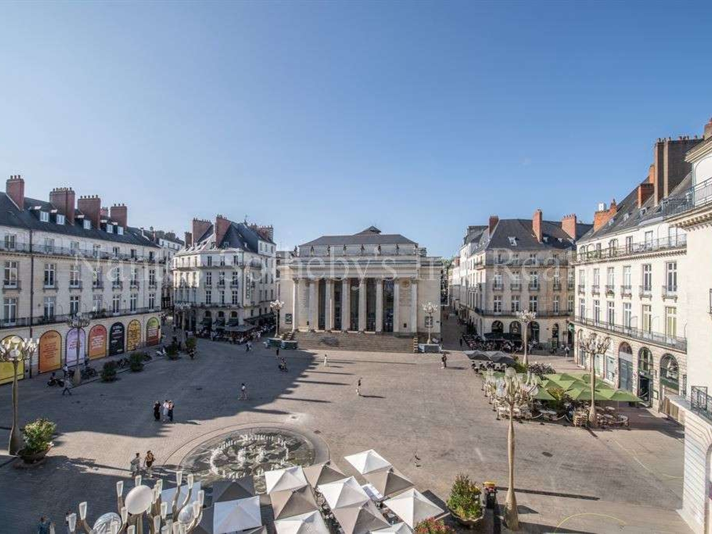 Appartement 11 pièces 237 m²