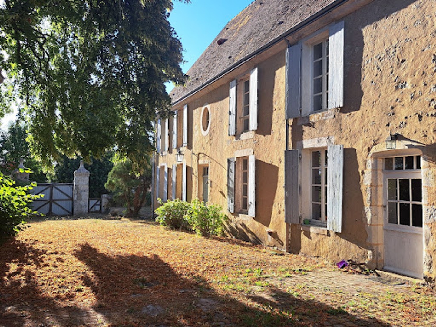 Maison à vendre - 11 pièces - 320m2 - Sablons Sur Huisne (61110)