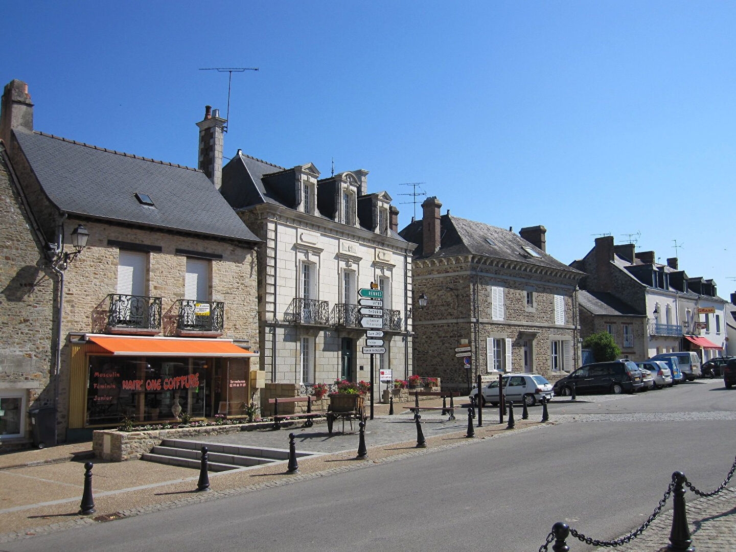 Immeuble à vendre - 10 pièces - 192m2 - Martigné-Ferchaud (35640)