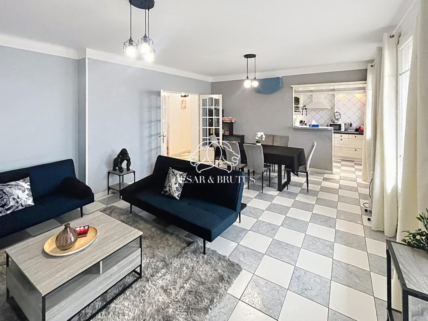 Appartement à vendre - 4 pièces - 80m2 - Lyon 8e (69008)