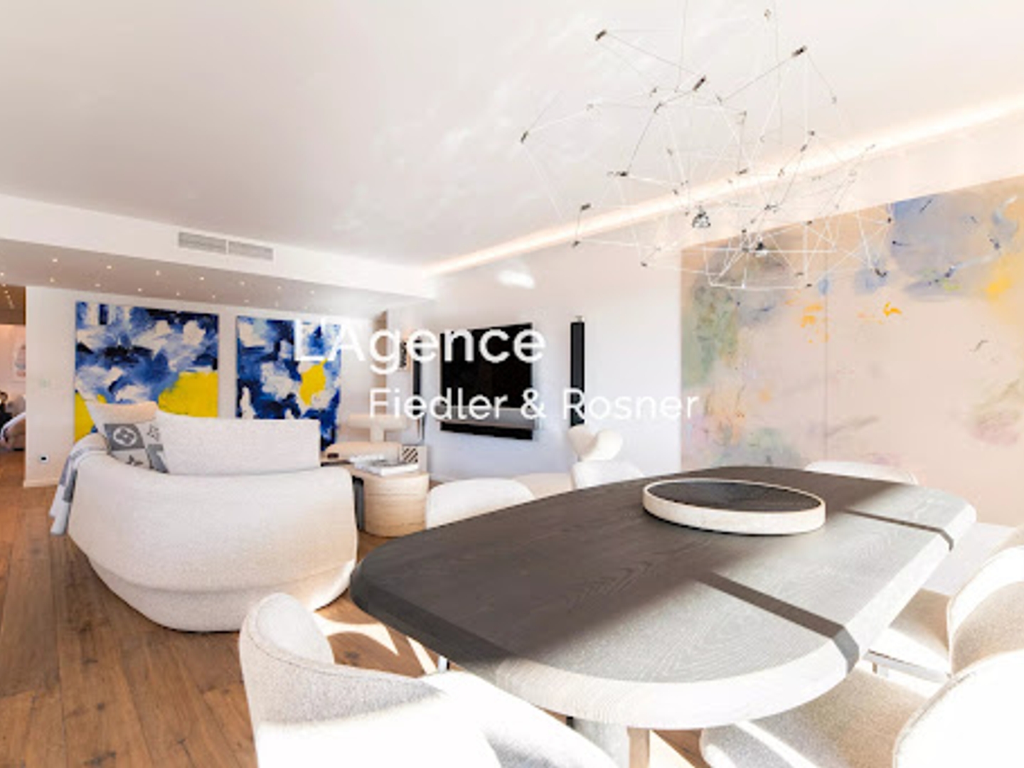 Appartement à vendre - 4 pièces - 130m2 - Saint-Tropez (83990)