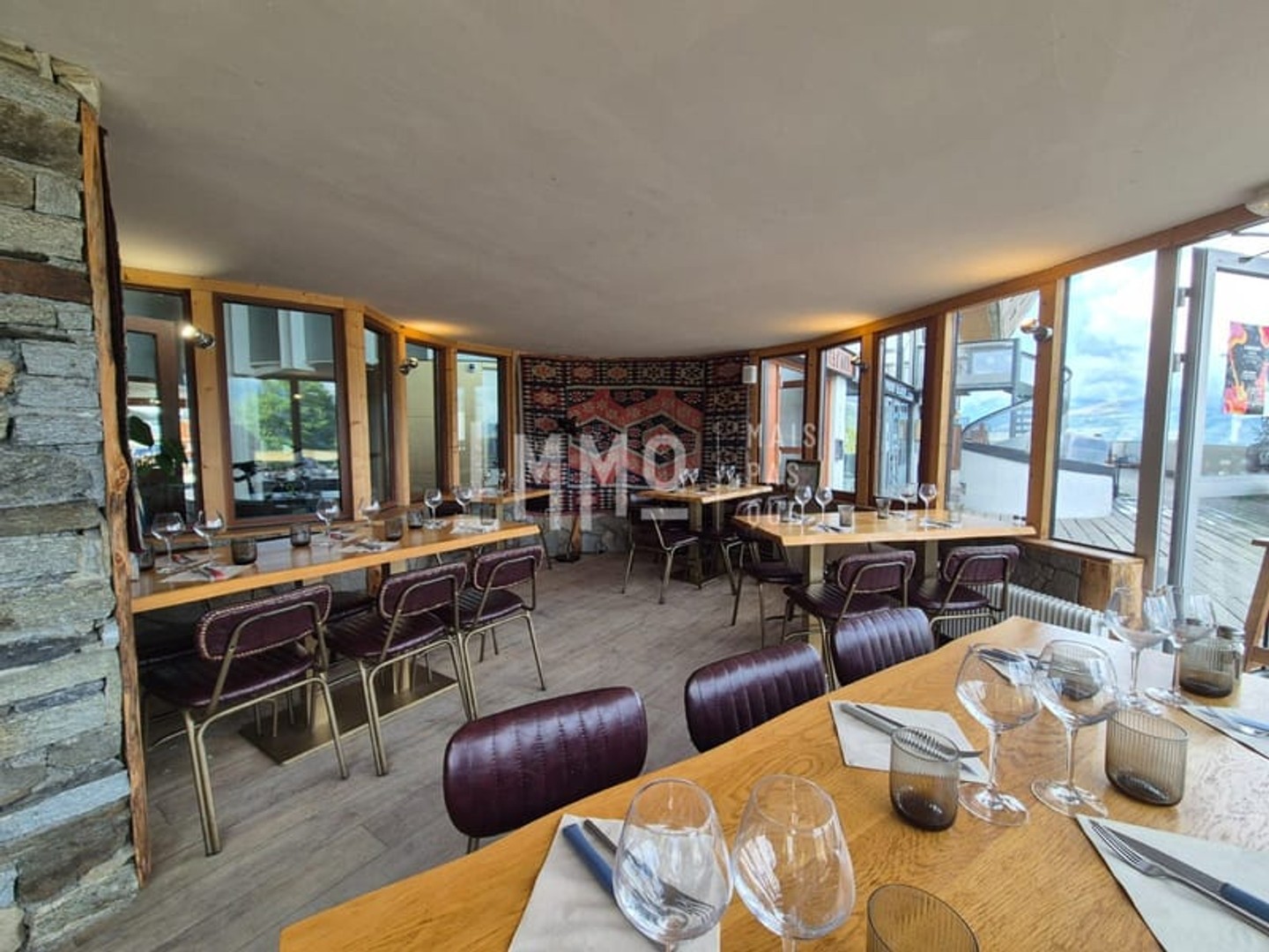 Local commercial 135 m²