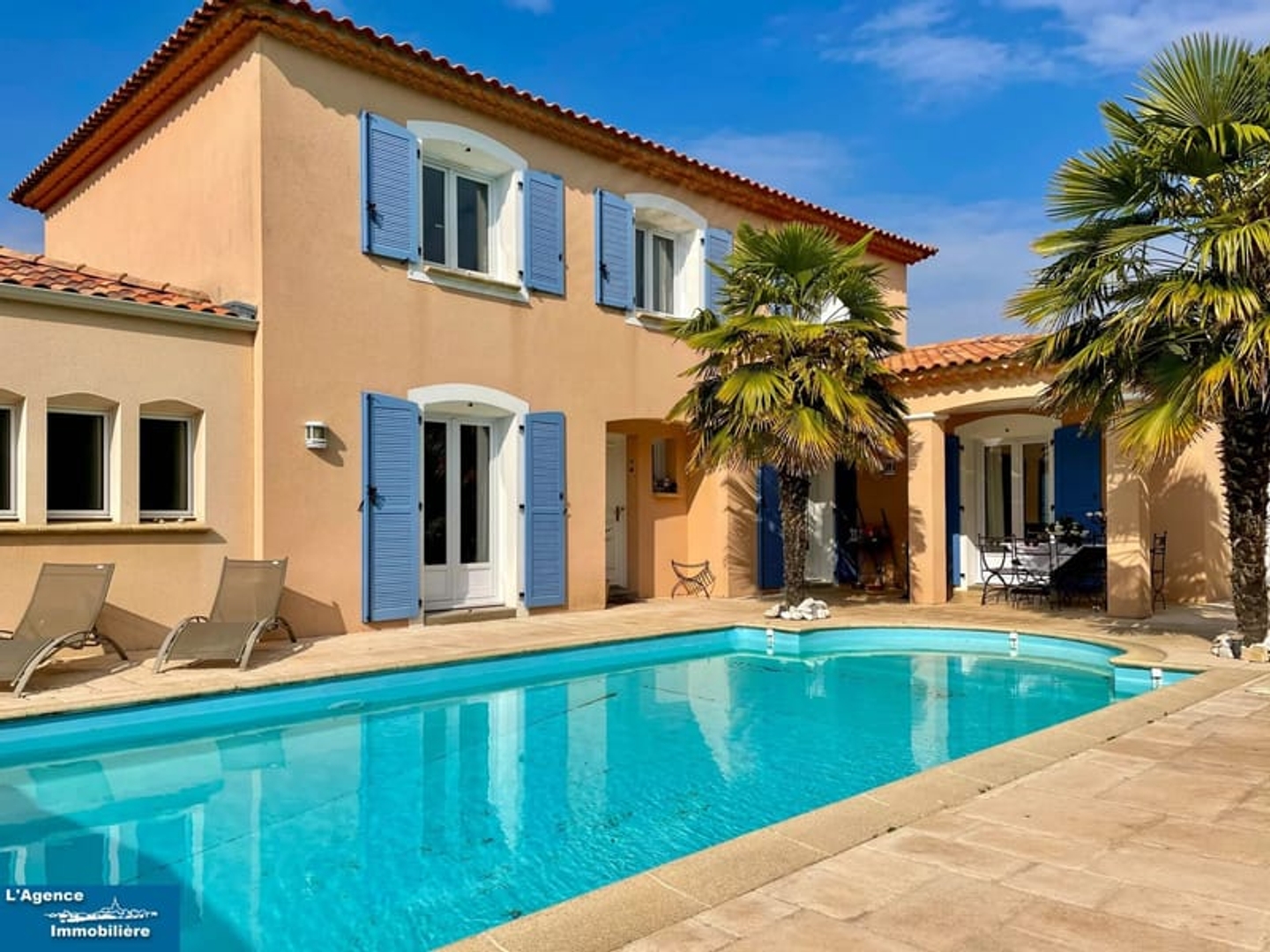 Charmante maison provençale de 235m² avec piscine