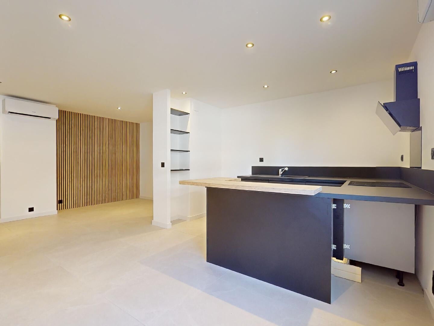 Appartement à vendre - 3 pièces - 68m2 - Le Lavandou (83980)
