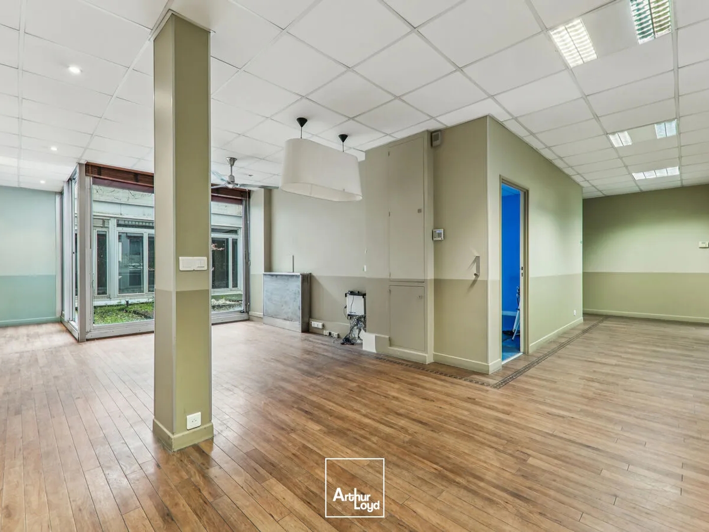 Bureaux à vendre - 1070m2 - Paris 14e (75014)