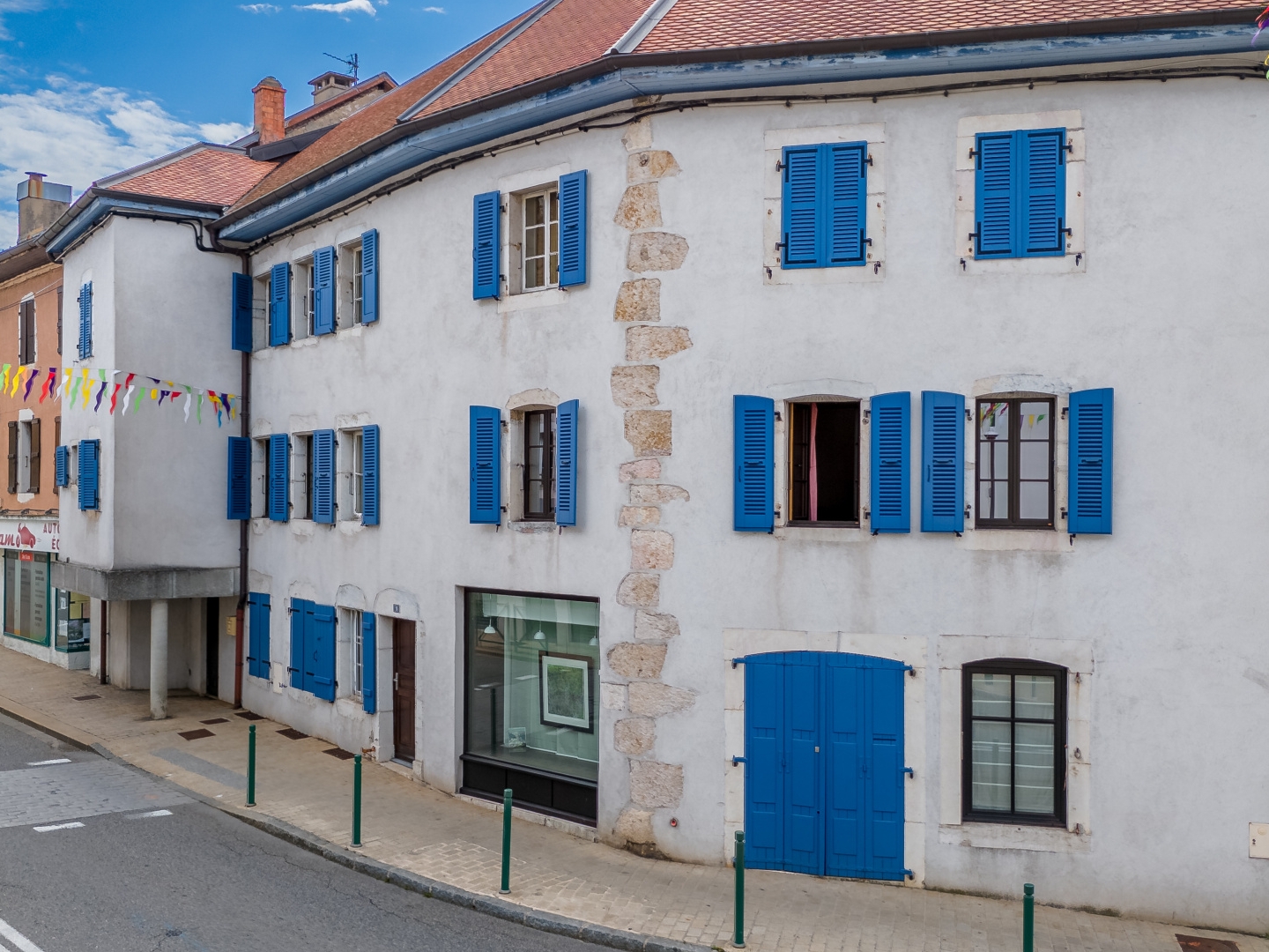 Maison à vendre - 7 pièces - 262m2 - Gex (01170)