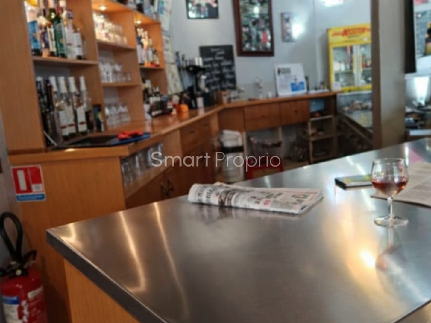DRÔME SUD - BAR BRASSERIE LICENCE IV MURS + FONDS TERRASSE - BAIL TOUS COMMERCES Centre commercial - Fort p