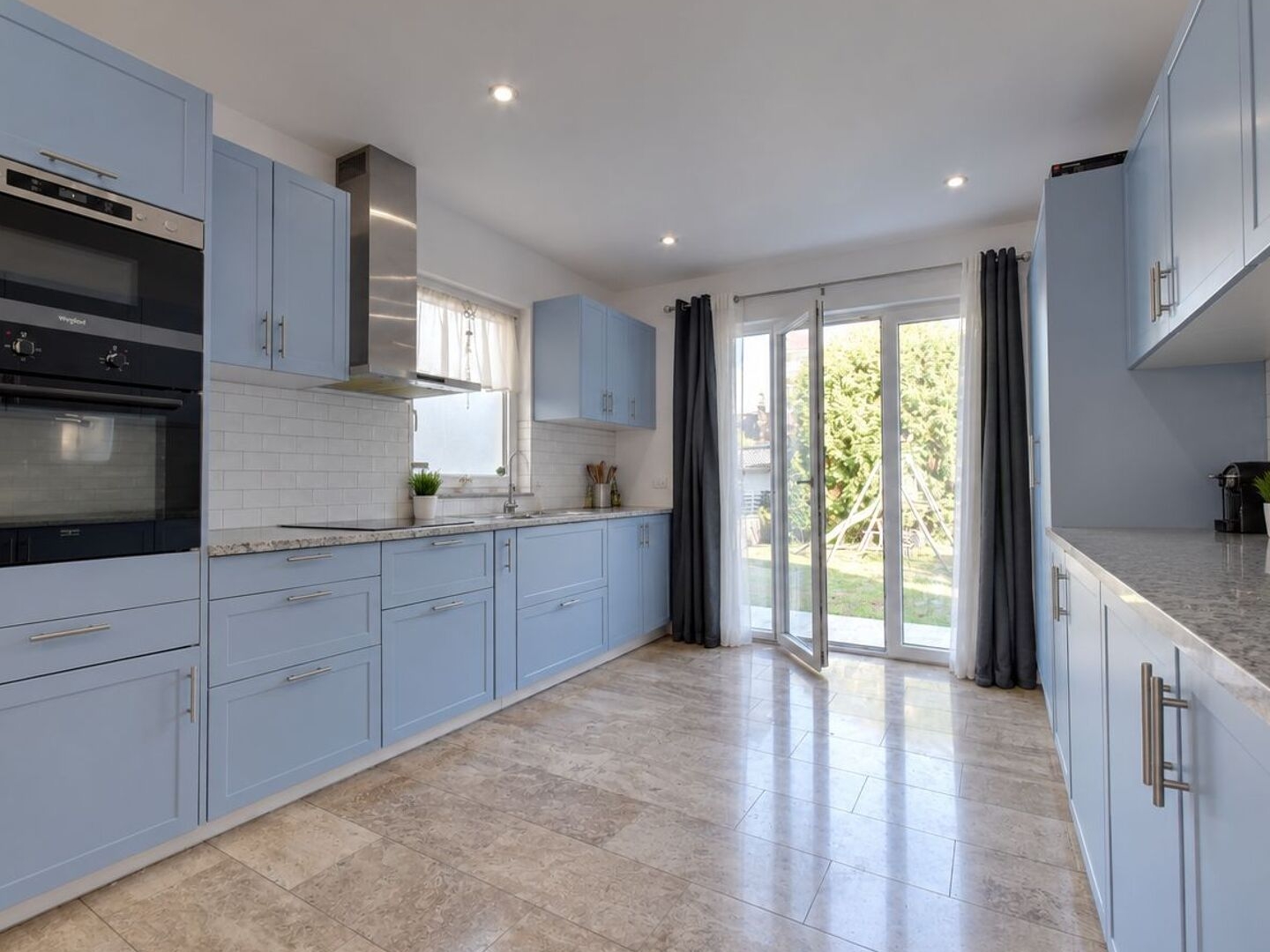 Maison à vendre - 6 pièces - 189m2 - Le Blanc-Mesnil (93150)