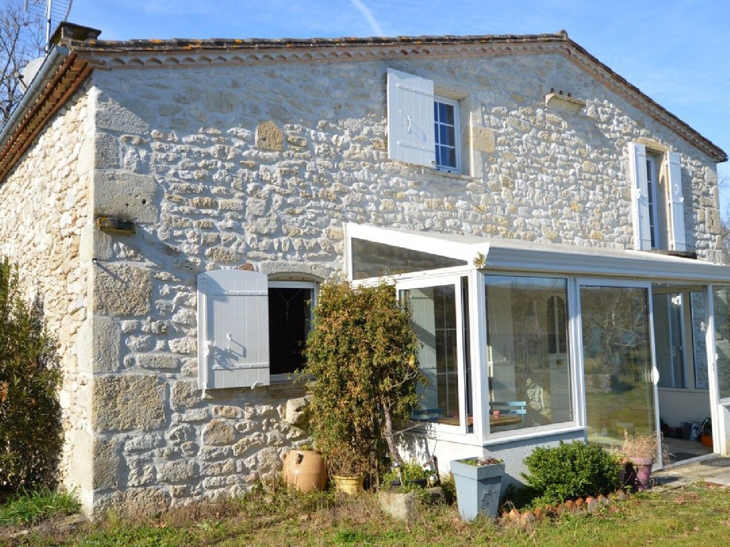 Elégante maison en pierre