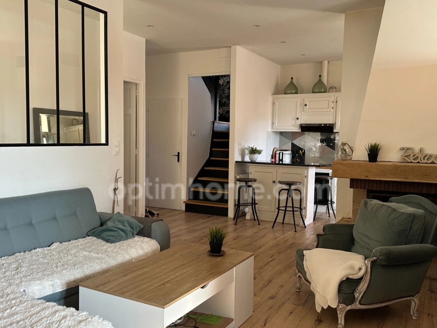 Maison à vendre 8 pièces VEYNES (05)