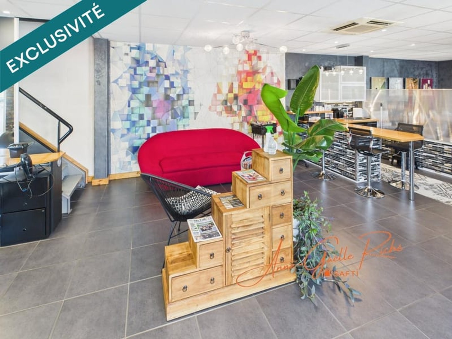 Bureaux 6 pièces 179 m²