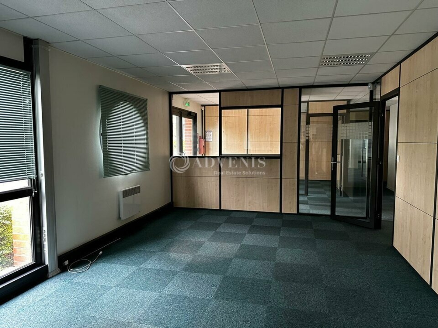 BUREAU A VENDRE OU A LOUER