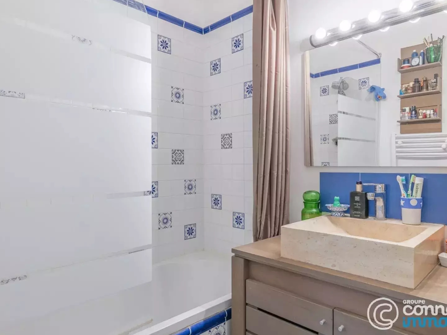 Appartement à vendre - 3 pièces - 82m2 - Paris 16e (75016)