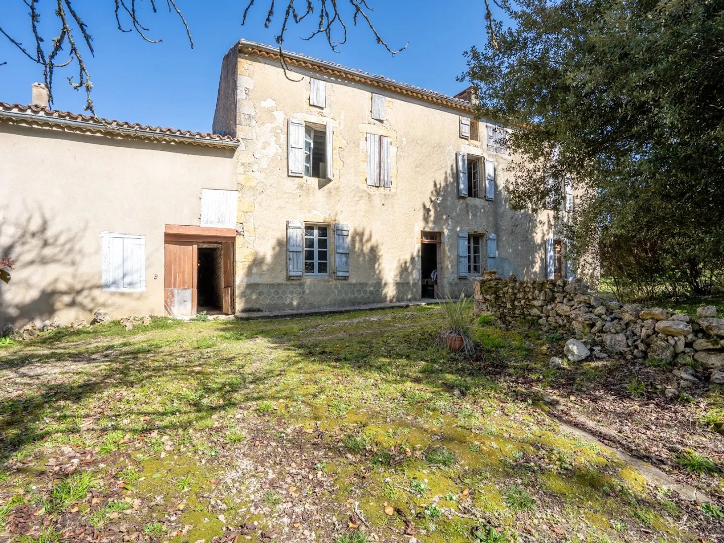 Propriété 11 pièces 306 m²