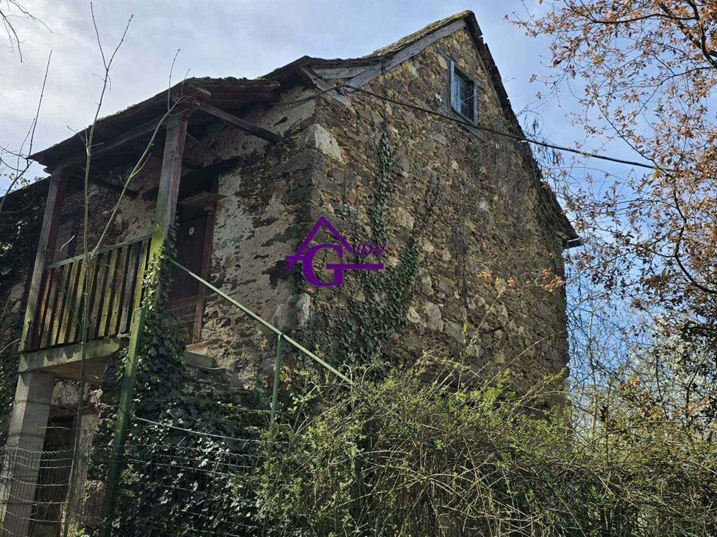 Maison à vendre - 3 pièces - 133m2 - Castelmary (12800)