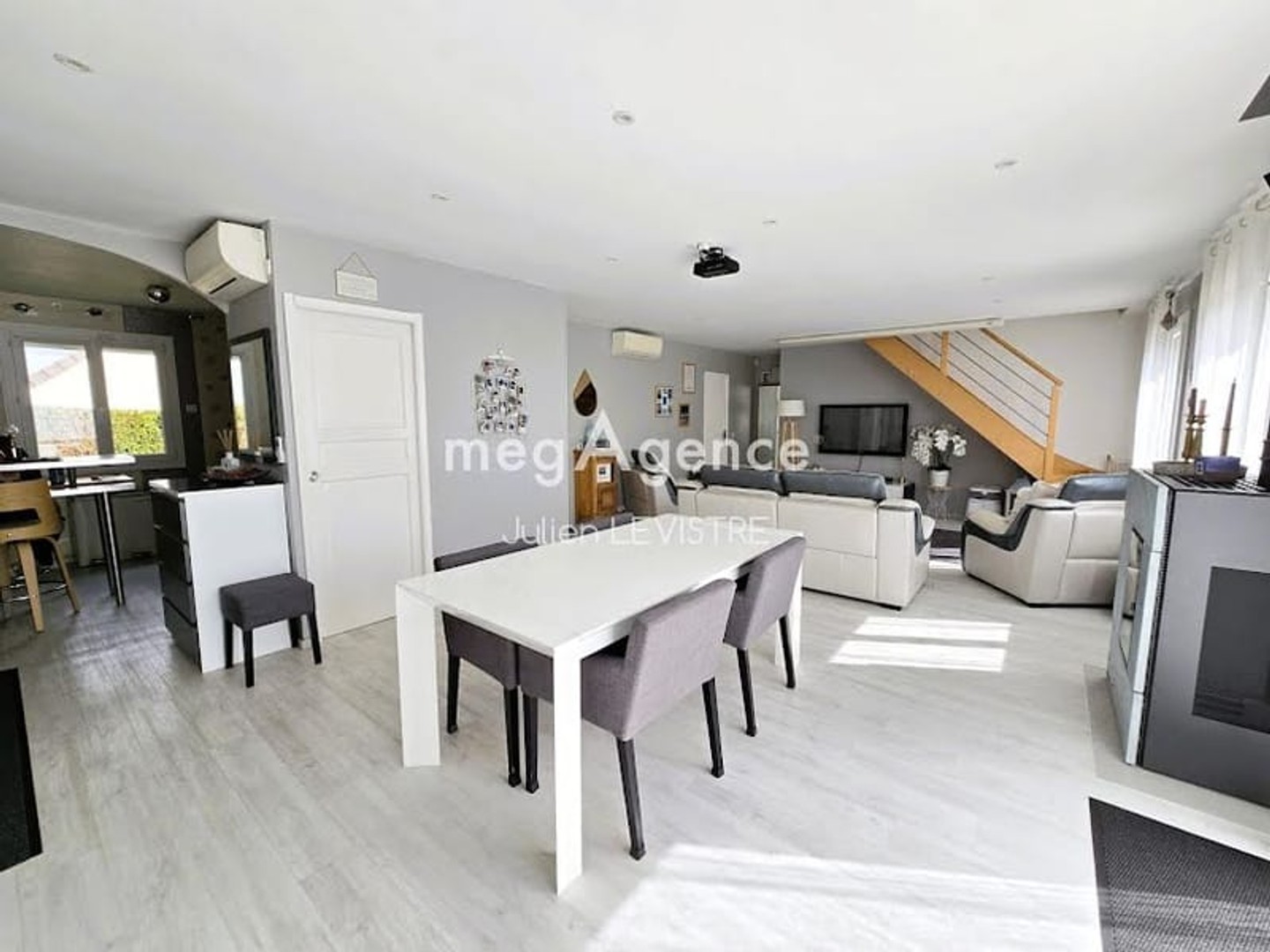 Maison à vendre - 6 pièces - 125m2 - Ablis (78660)