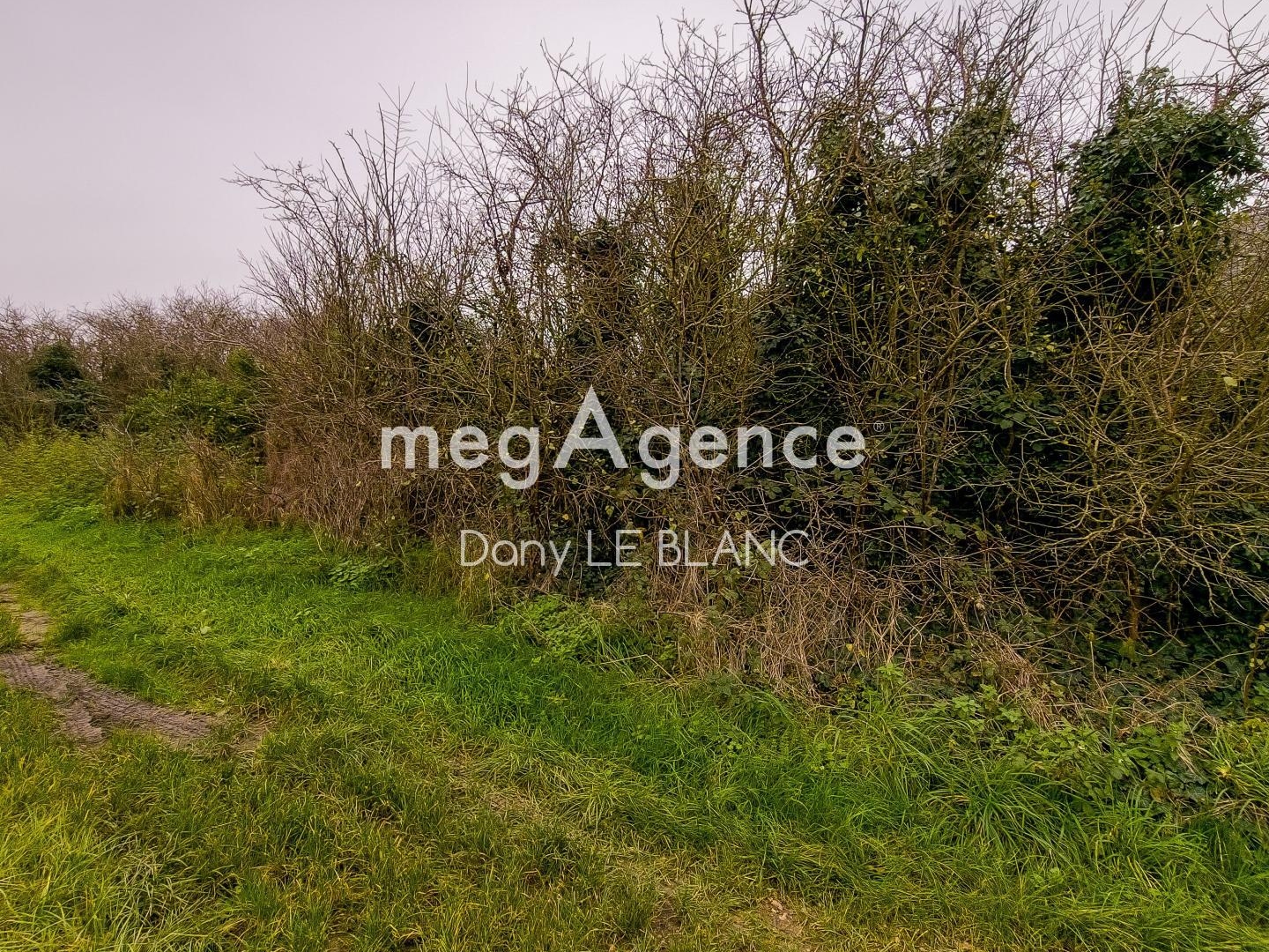 Terrain à vendre - 750m2 - Les Villages Vovéens (28150)