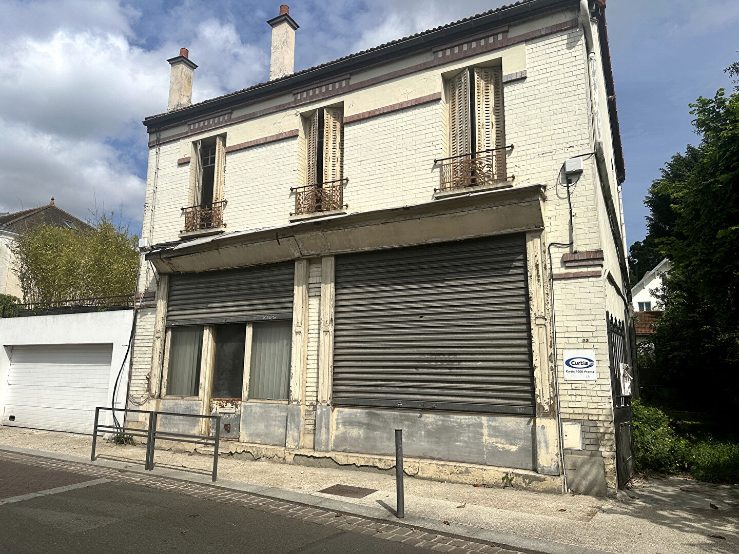 Maisons avec local commercial à Nogent sur Marne