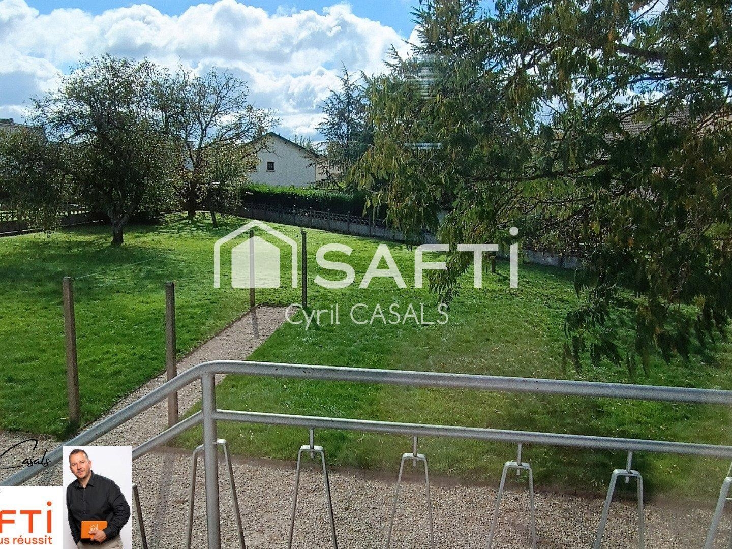 Maison à vendre - 6 pièces - 149m2 - Montceau-Les-Mines (71300)