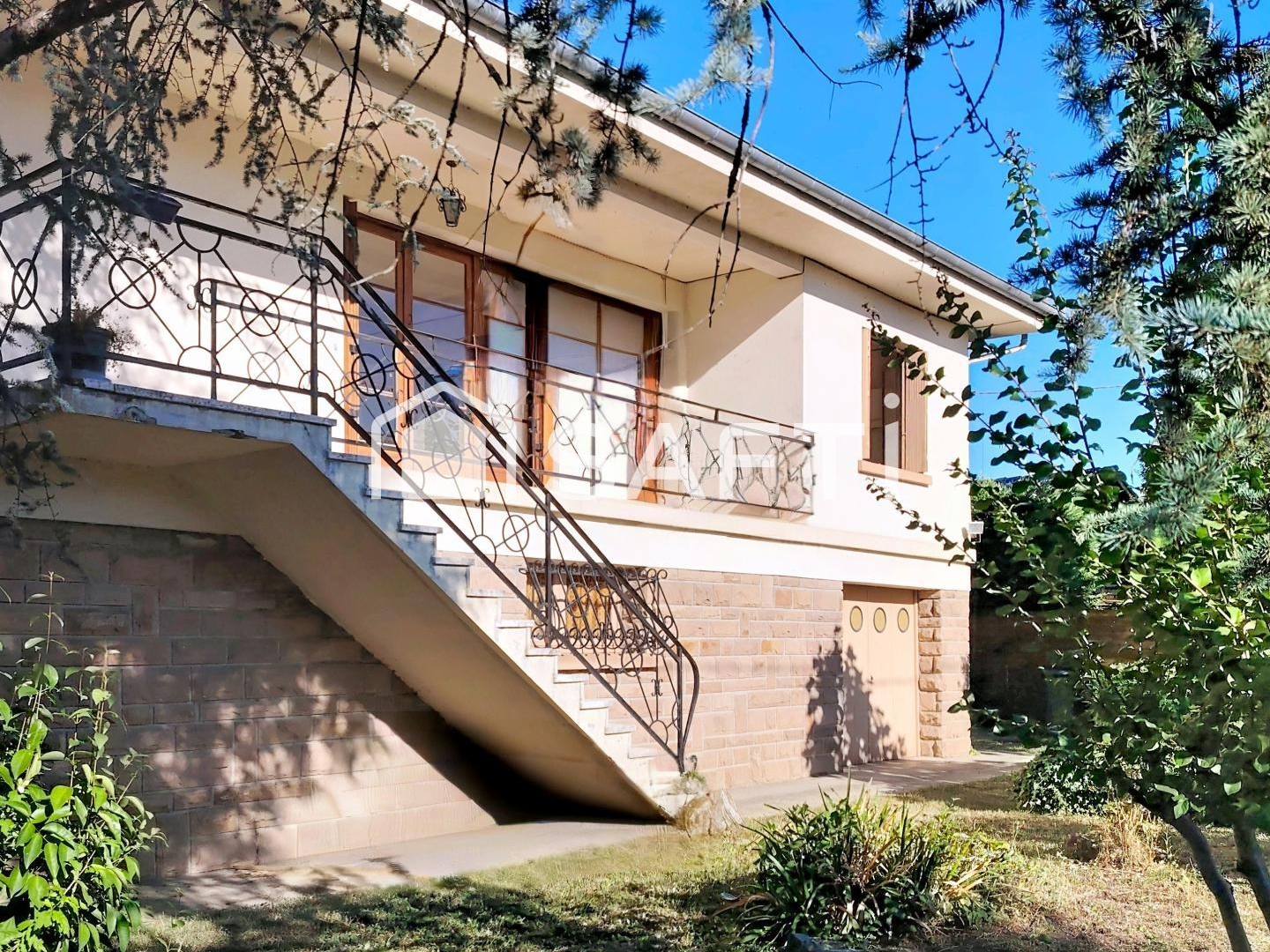 Maison à vendre - 5 pièces - 117m2 - Castelsarrasin (82100)