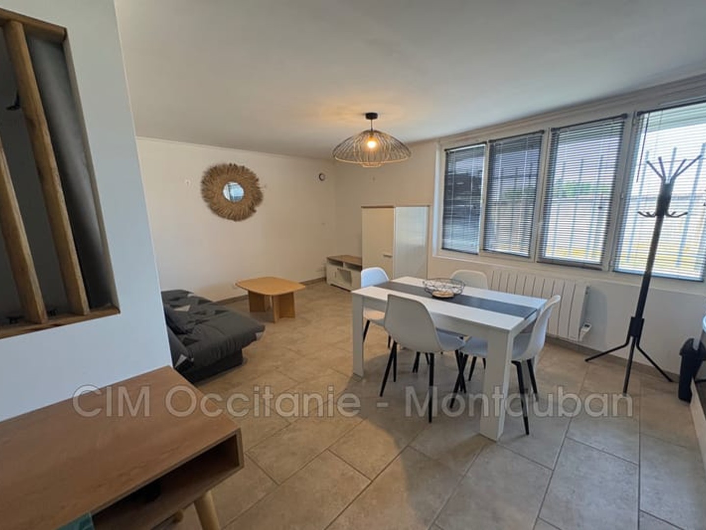 Immeuble commercial 1 pièce 67 m²