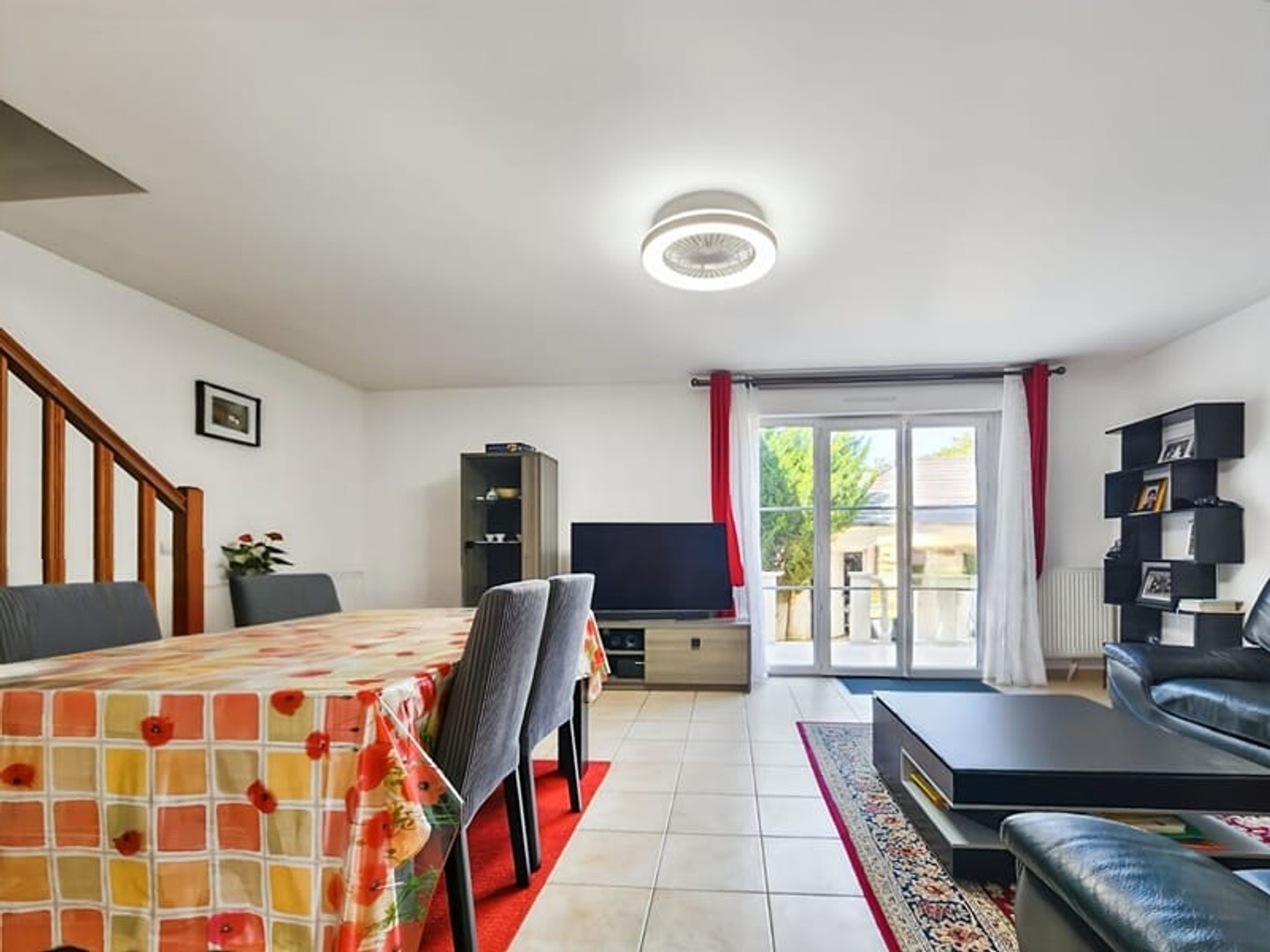 Maison à vendre - 5 pièces - 108m2 - Savigny-Le-Temple (77176)