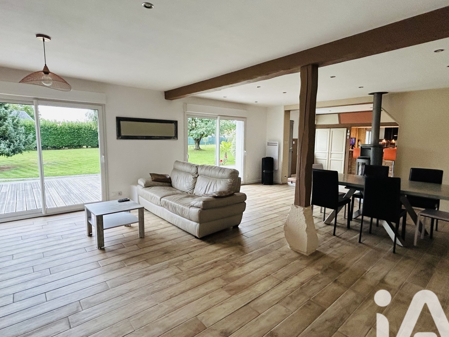 Maison 6 pièces 186 m²
