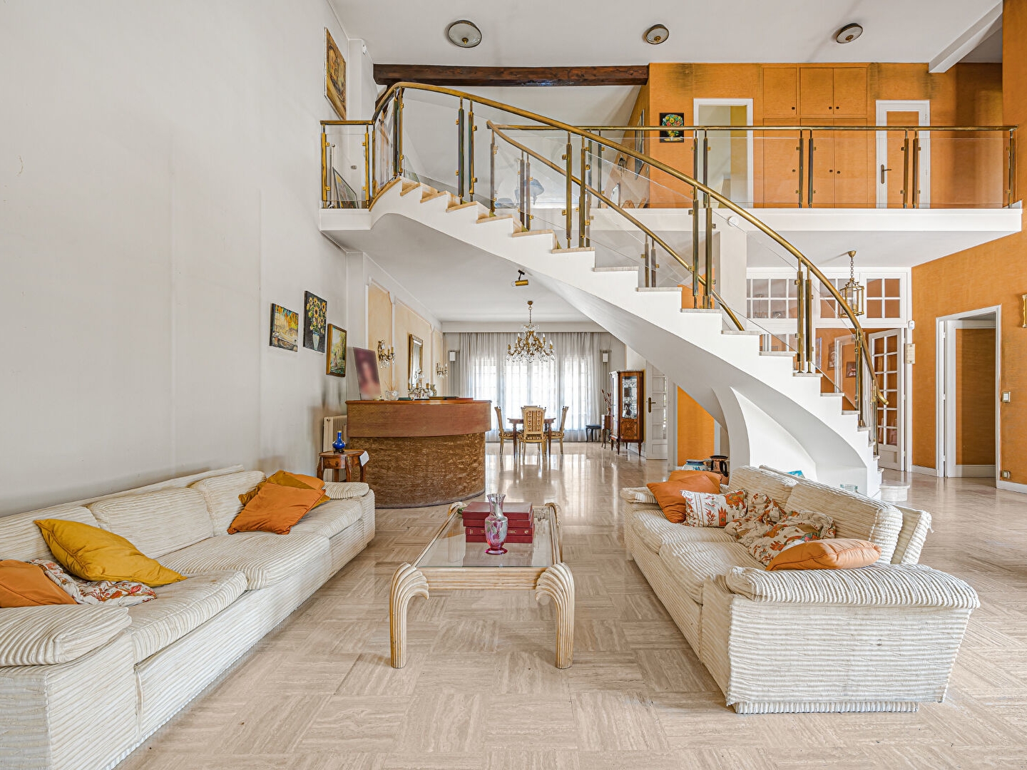 Maison à vendre - 12 pièces - 308m2 - Gentilly (94250)