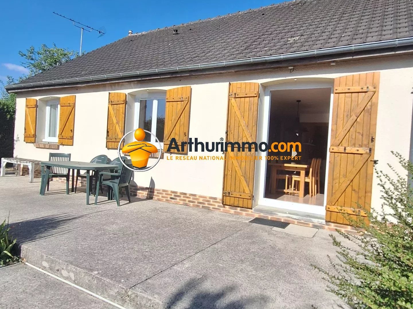 PAVILLON 4 pièces PLAIN-PIED, terrain : 829 m2