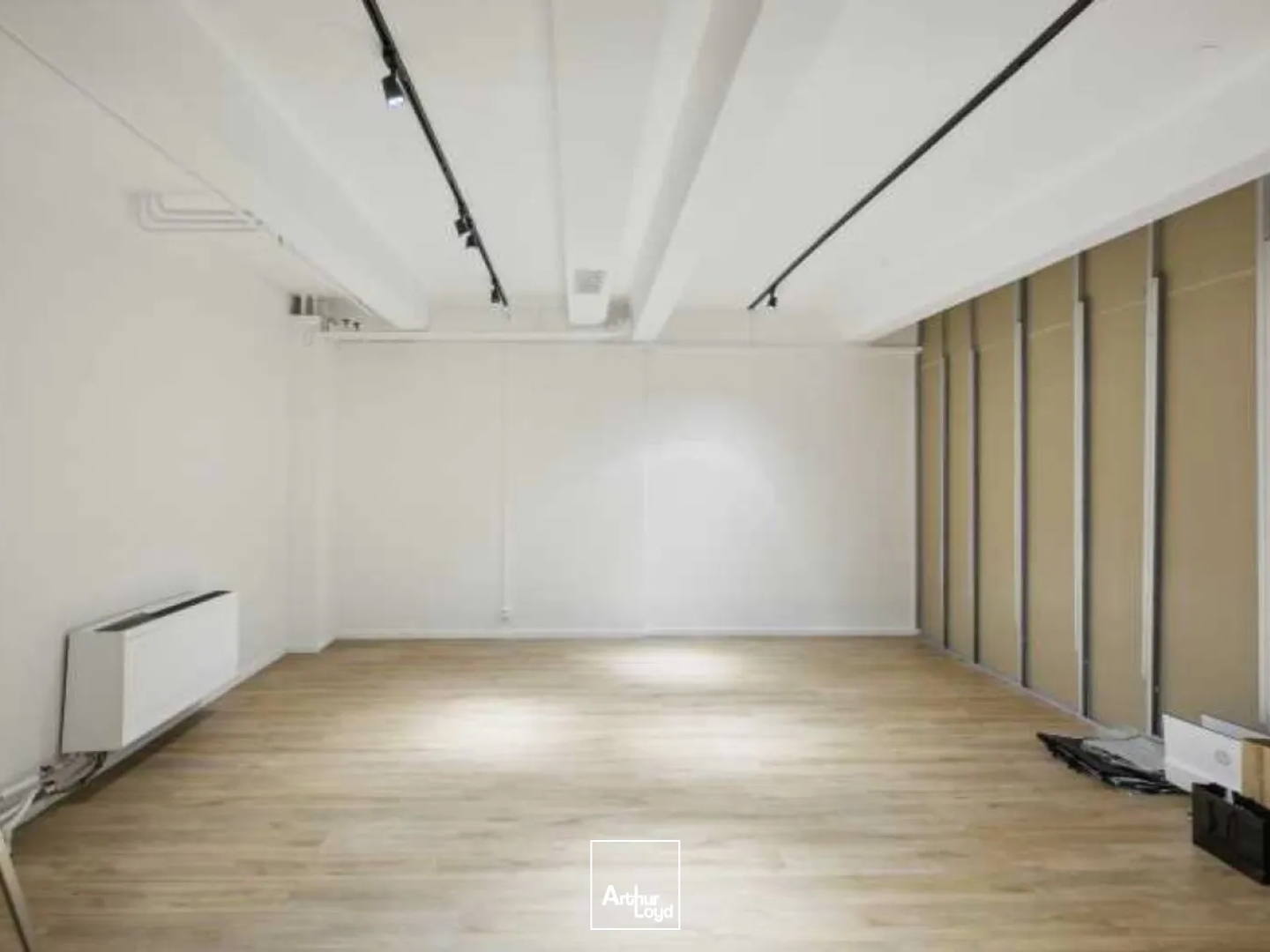 Bureaux à vendre - 115m2 - Paris 10e (75010)