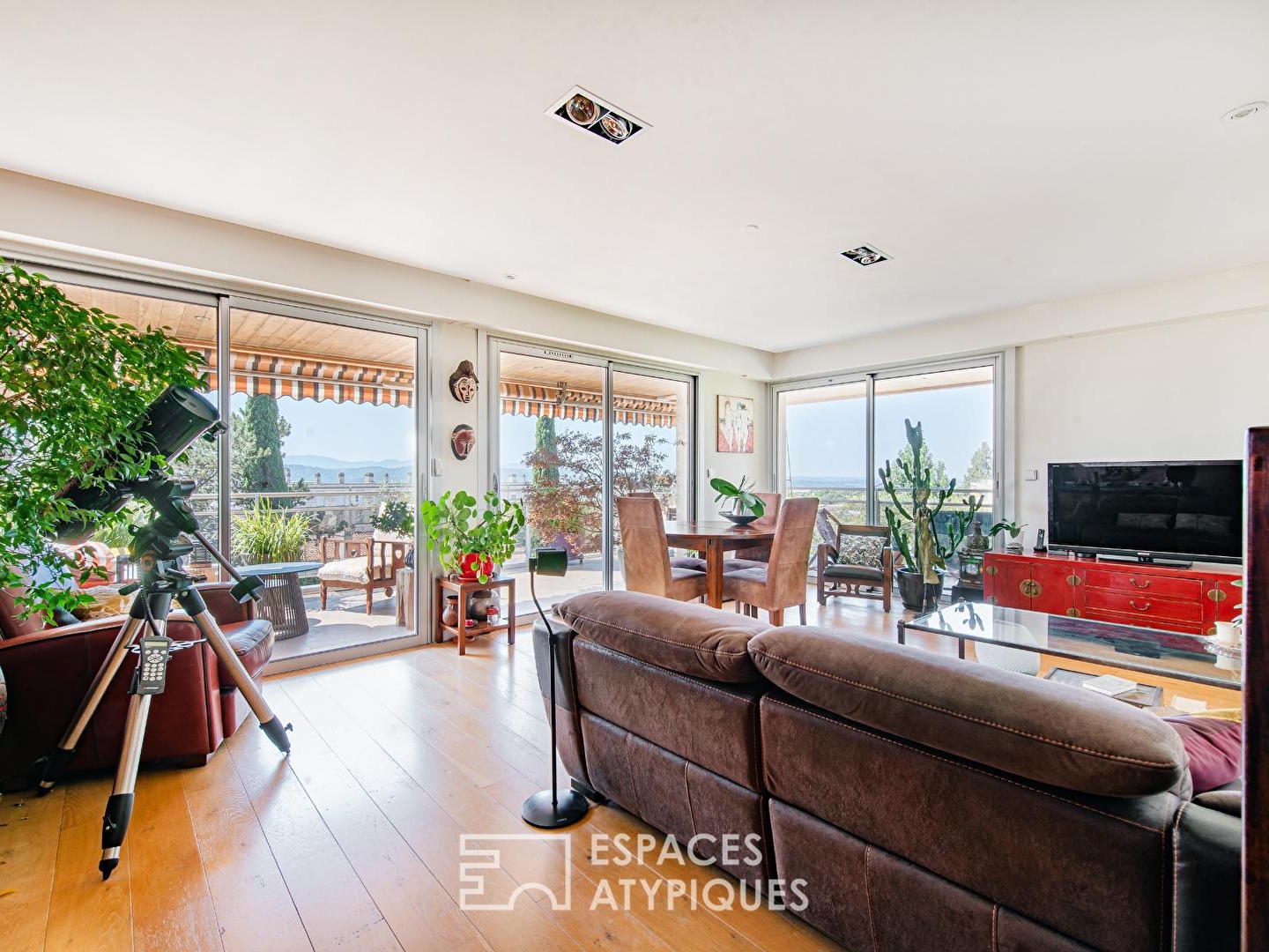 Appartement à vendre - 4 pièces - 97m2 - Aix-En-Provence (13100)