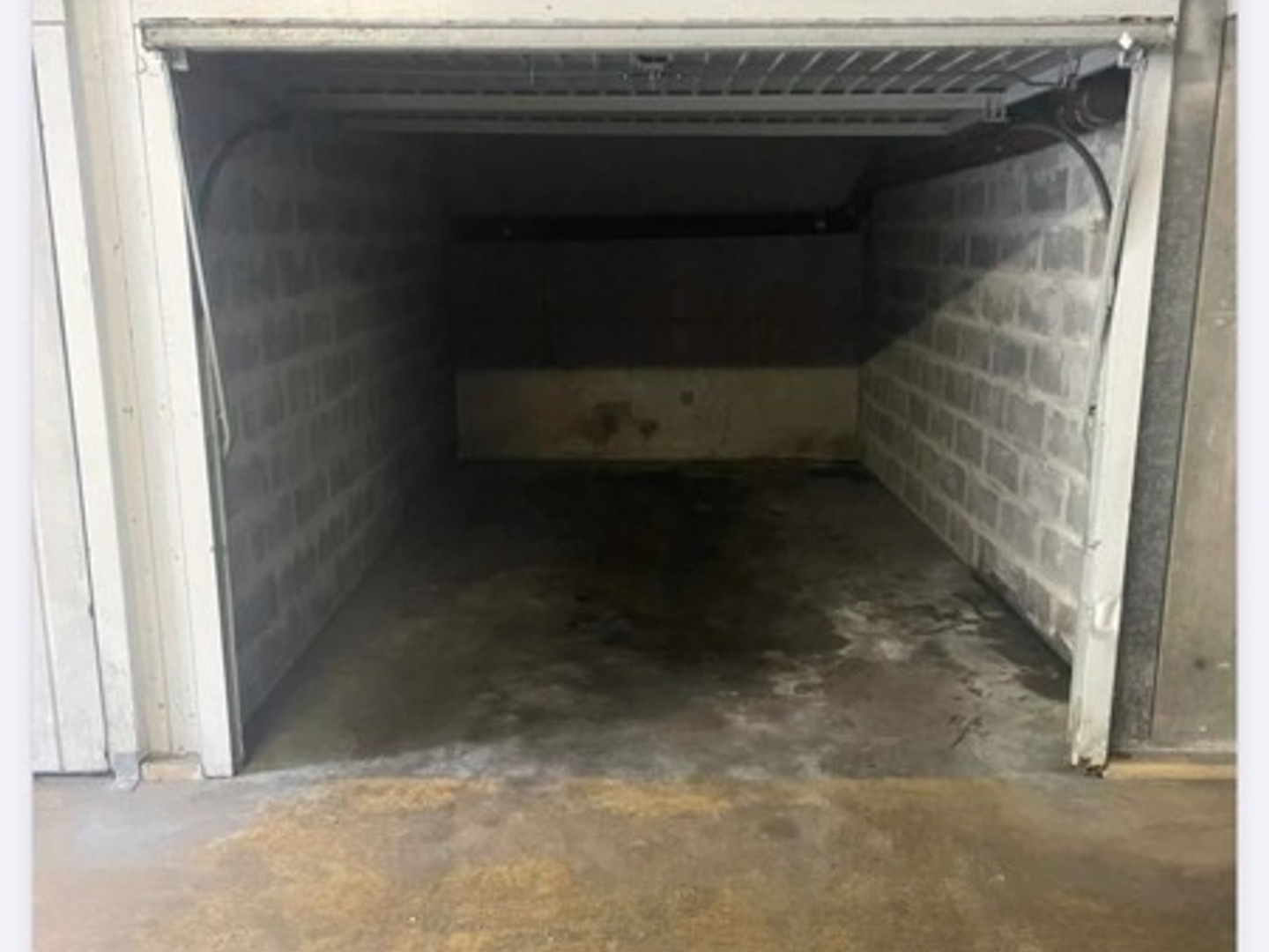 Parking / garage / box à vendre - 14m2 - Bordeaux (33000)
