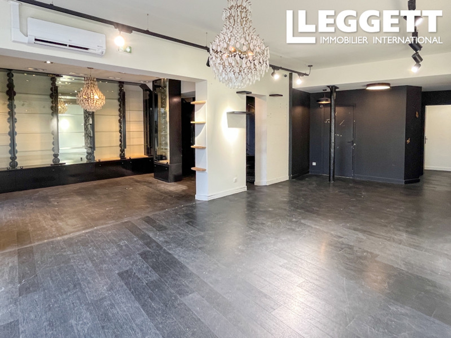 Immeuble à vendre - 11 pièces - 285m2 - Angoulême (16000)