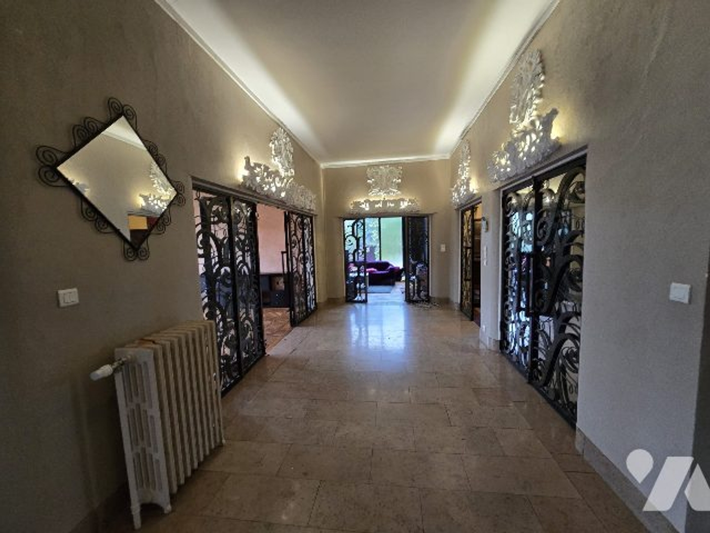 Maison à vendre - 9 pièces - 272m2 - La Fère (02800)