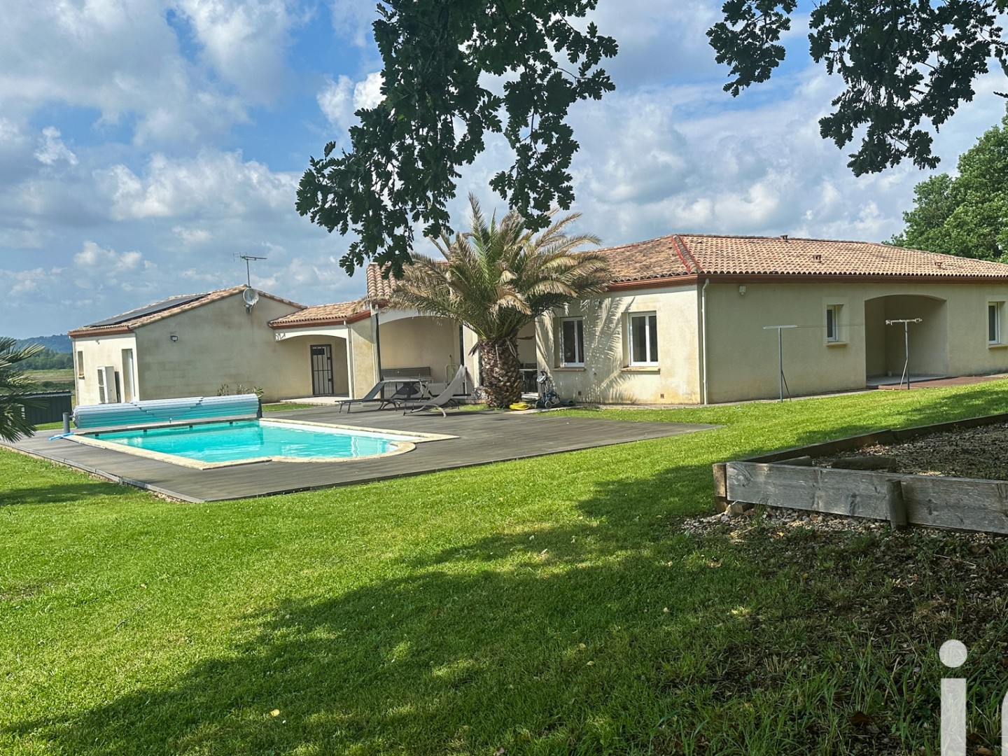 Maison 7 pièces 180 m²