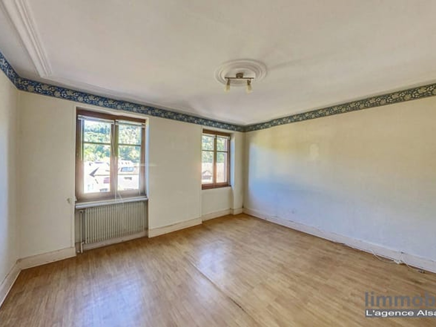 Maison à vendre - 5 pièces - 118m2 - Sainte-Croix-Aux-... (68160)