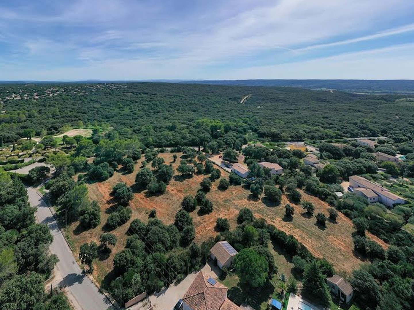 Terrain 300 m²
