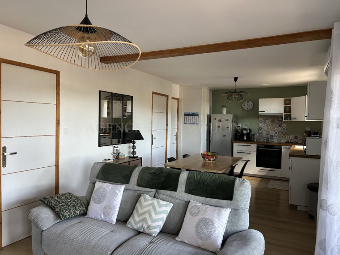 Maison à vendre - 4 pièces - 221m2 - Calvisson (30420)