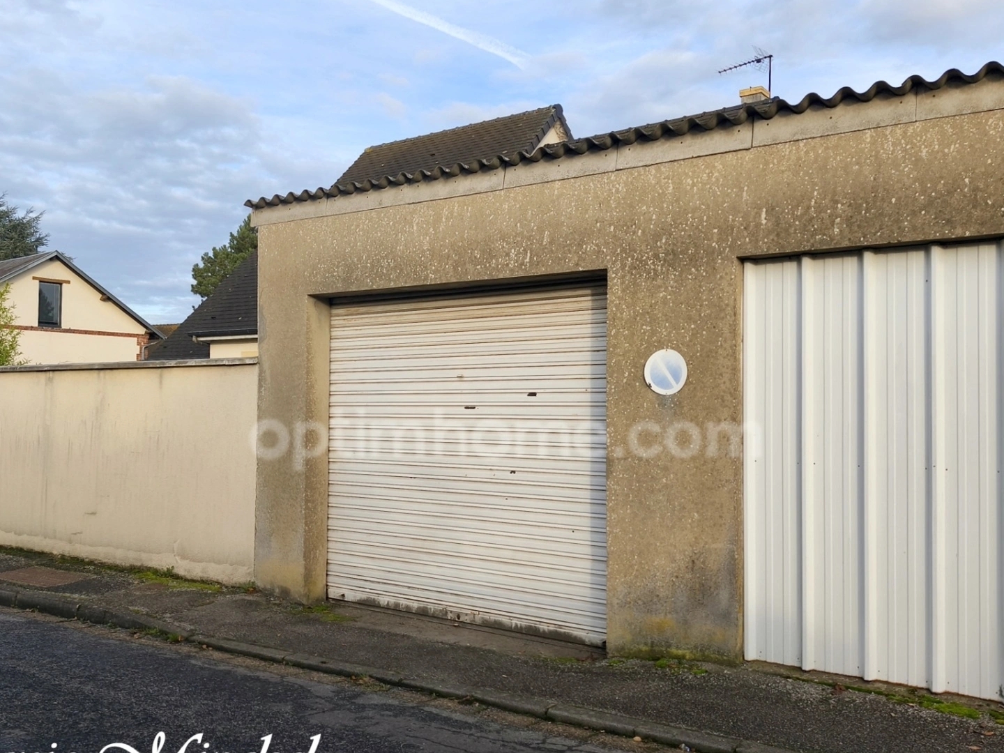 Parking/Garage/Box