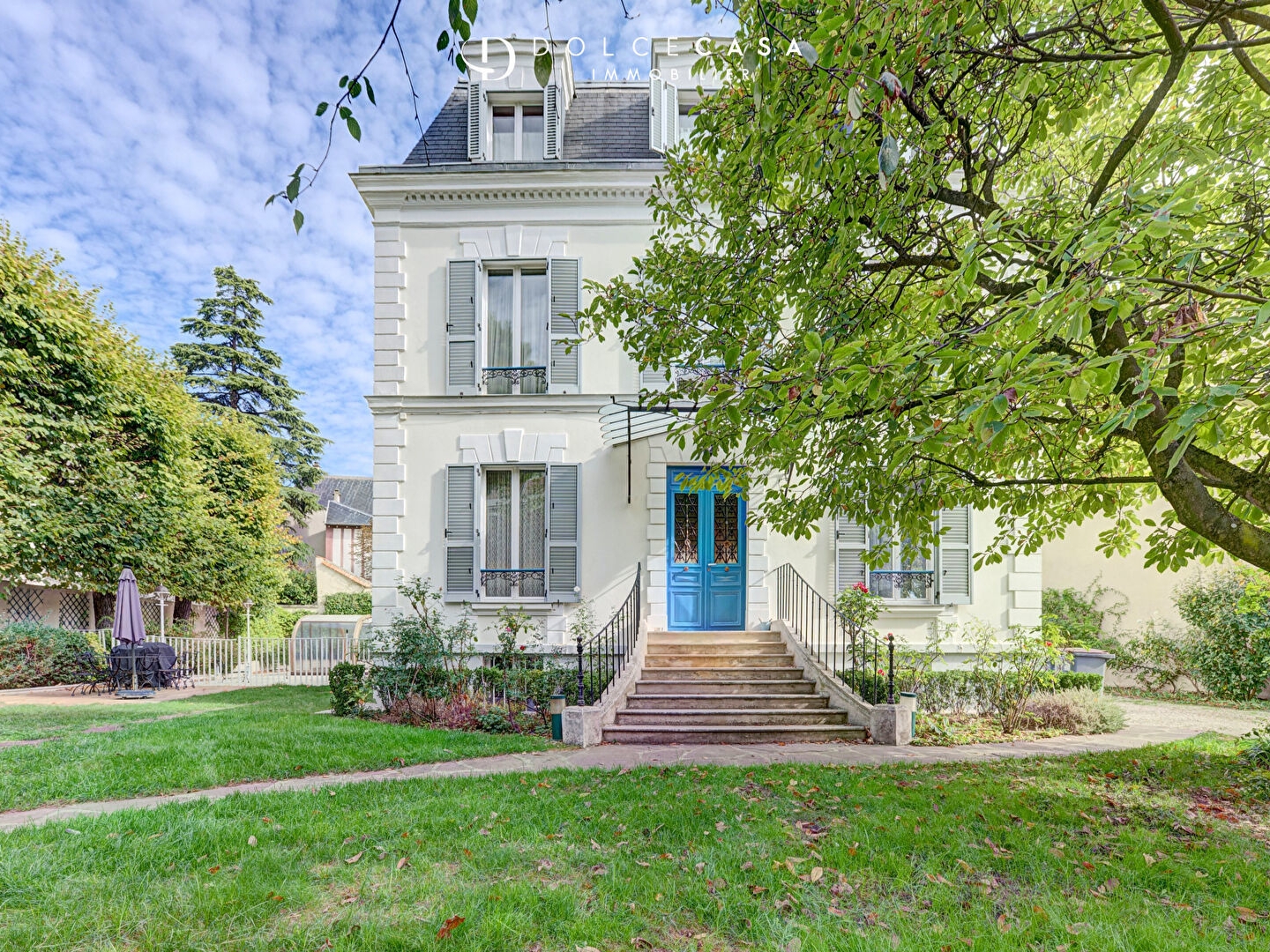 Maison à vendre - 7 pièces - 245m2 - Nogent-Sur-Marne (94130)