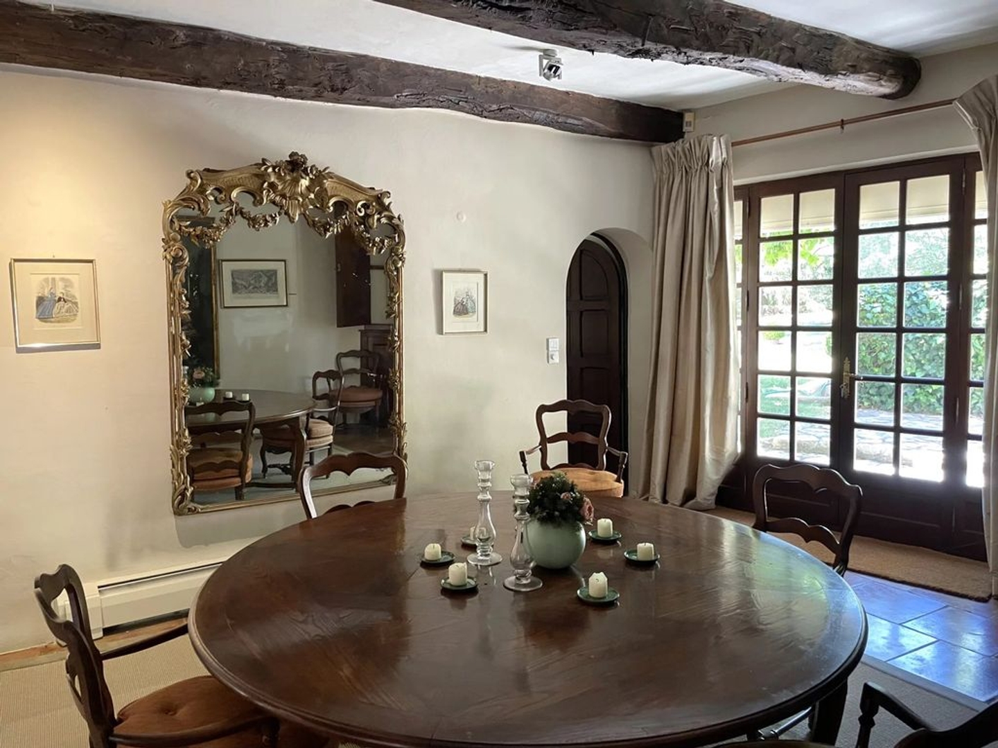 Maison à vendre - 11 pièces - 336m2 - Moissac-Bellevue (83630)