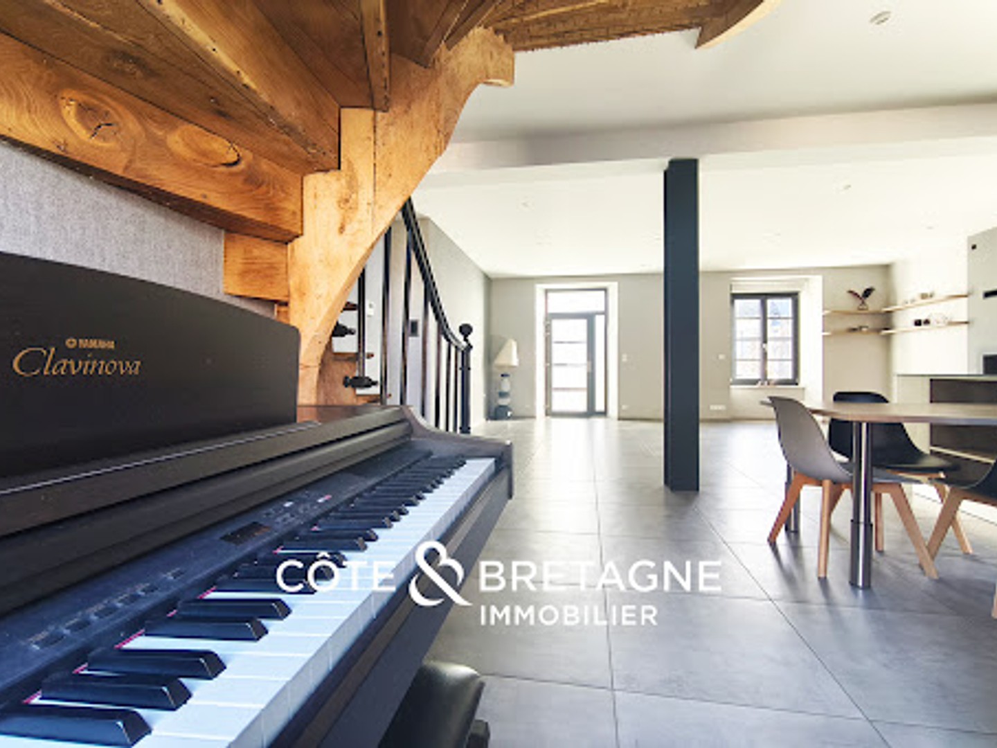 Maison 11 pièces 225 m²