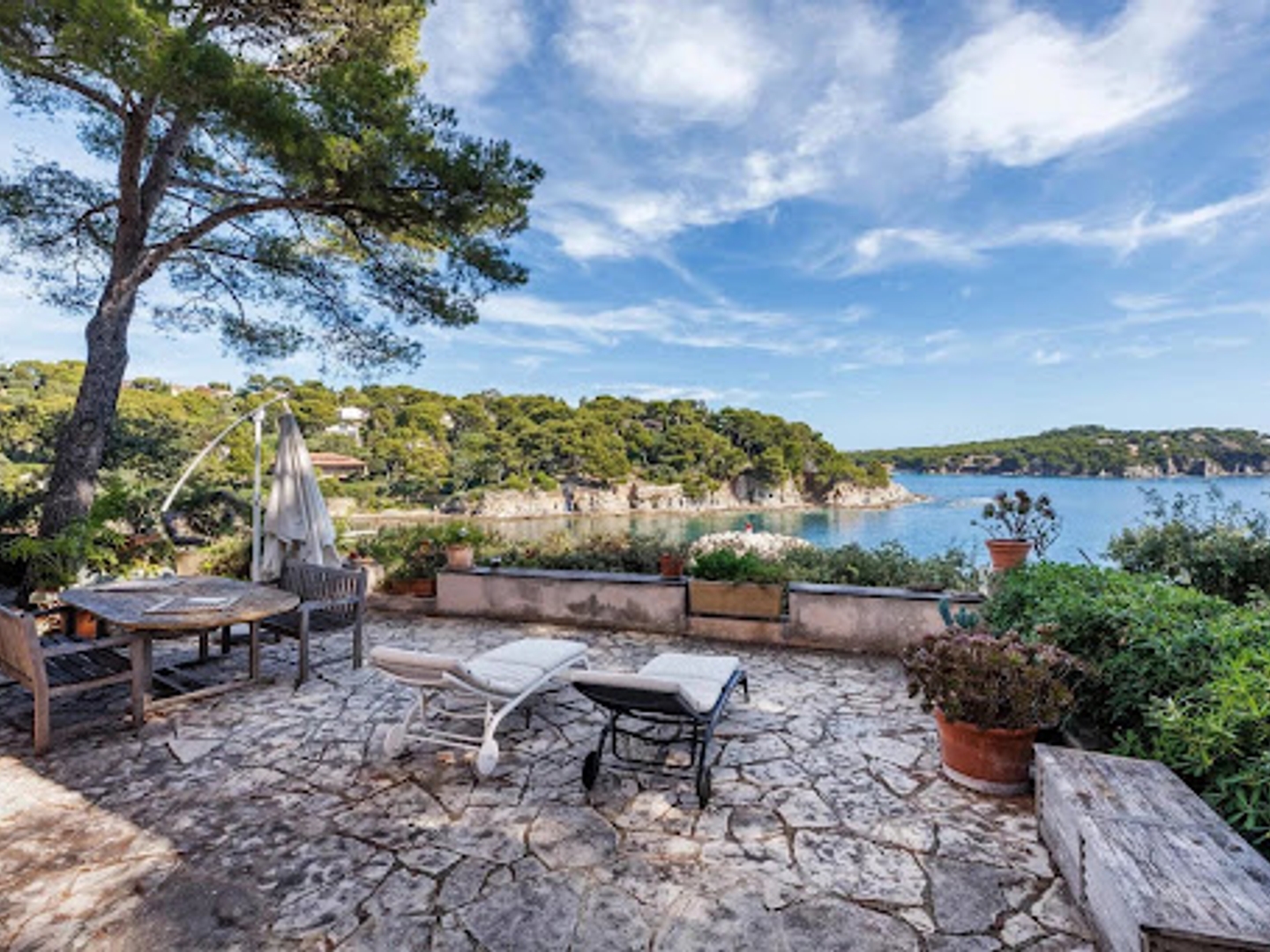 Maison à vendre - 220m2 - Hyères (83400)