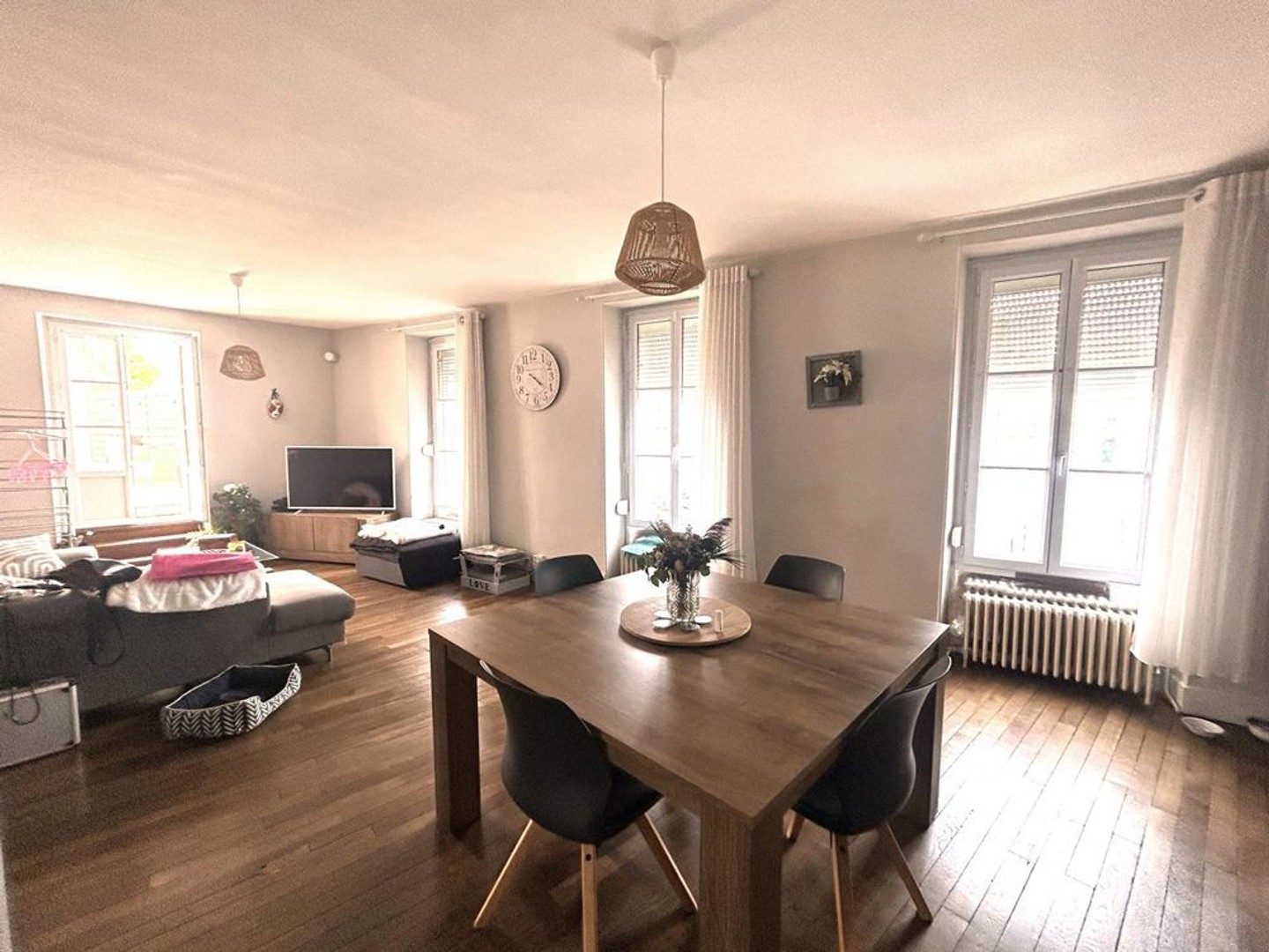 Demeure familiale avec terrasse au coeur d'Issoudun