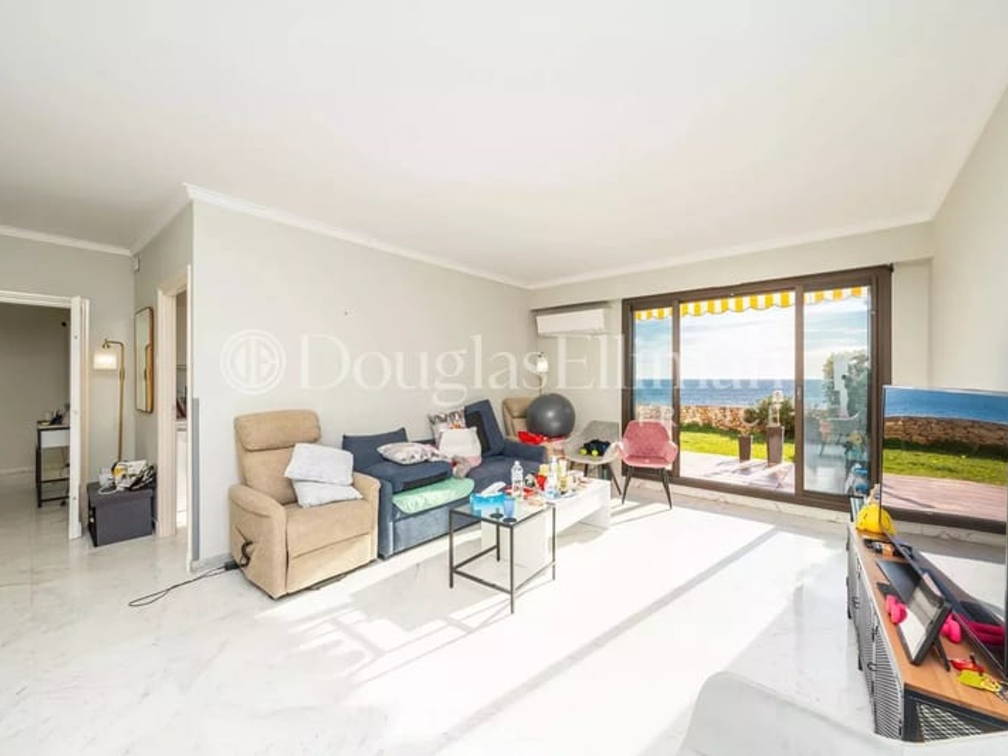 Appartement à vendre - 3 pièces - 86m2 - Roquebrune-Cap-Ma... (06190)