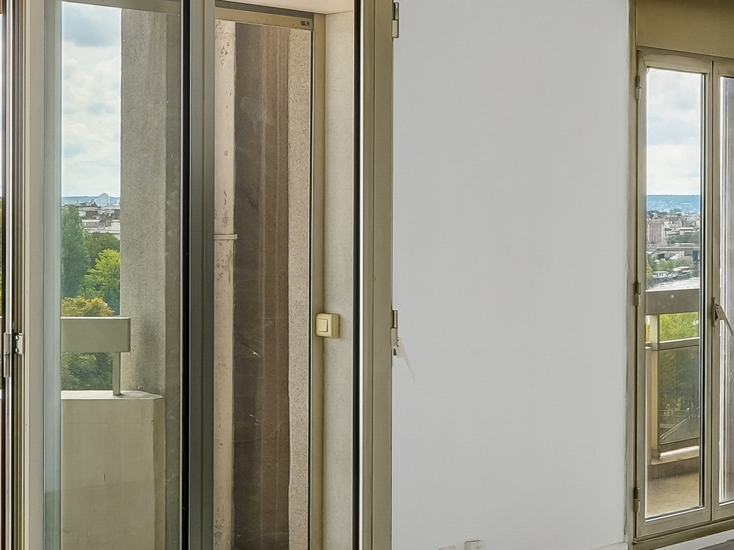 Appartement à vendre - 4 pièces - 94m2 - Courbevoie (92400)